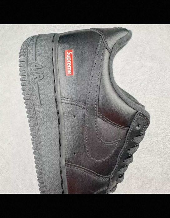 Buty Nike Air Force 1 Low Supreme Czarny R.44