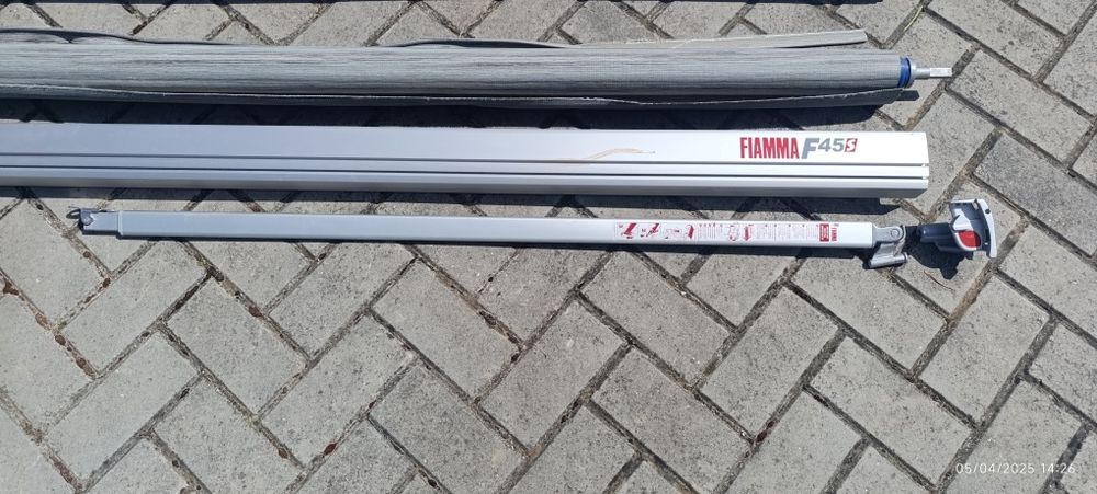 Várias peças para toldo Fiama 45S, como novas e não só