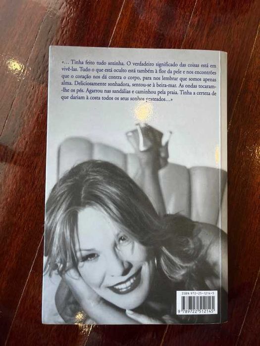 Livro Sandalias de Prata