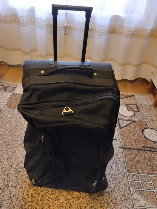 Валіза для поїздок