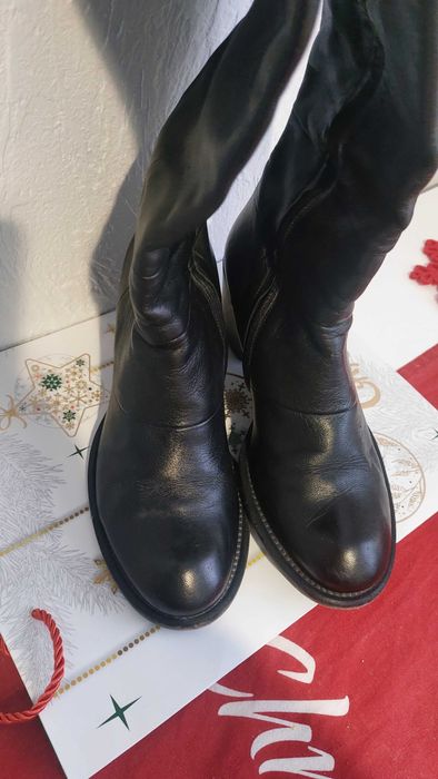 Чоботи,бренд,натуральна шкіра 37,5