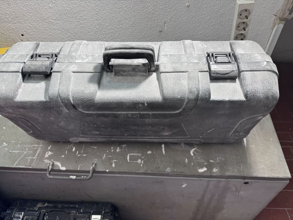 Girafa passar a lixa Werku