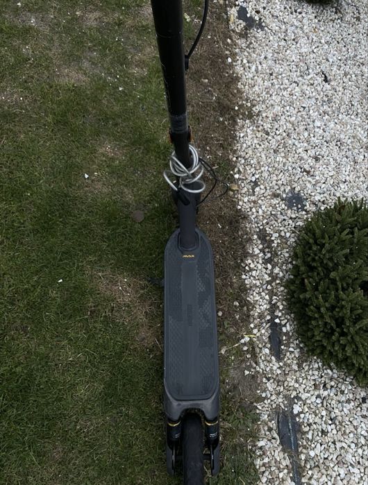 Hulajnoga elektryczna ninebot g2 max