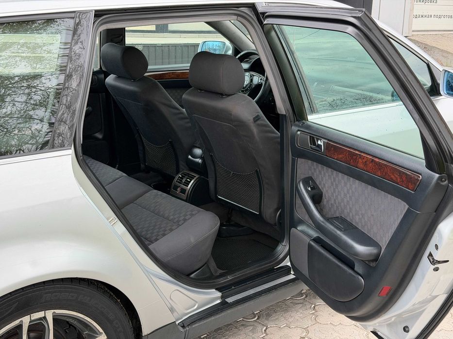Продам Ауді А6С5 1999р 2.5d мех quattro