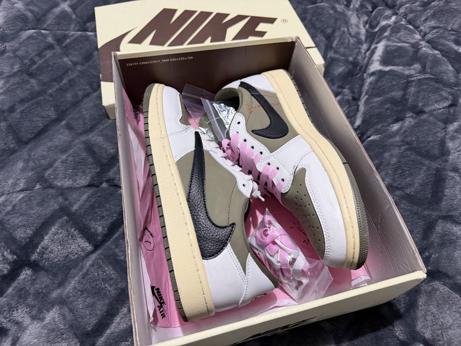 Air Jordan 1 Low - Travis Scott Medium Olive