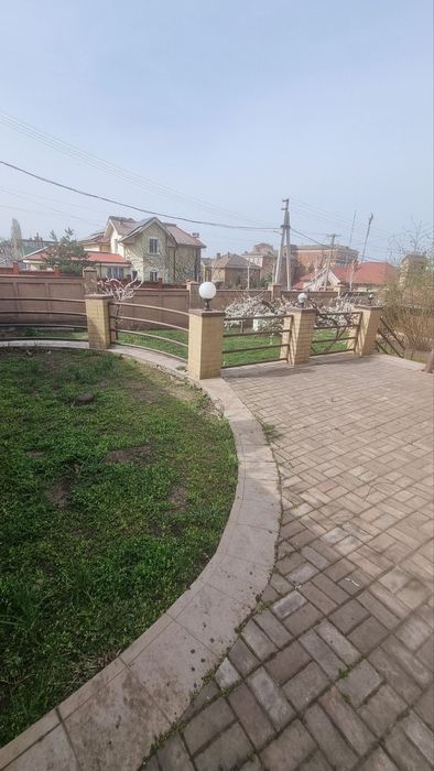 продам 3х уровневый дом ул. Чкалова (пересечение пр.Мира и Почтовый)