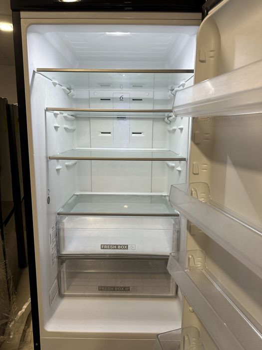 Whirlpool чорний 2 метра No Frost холодильник gw1929
