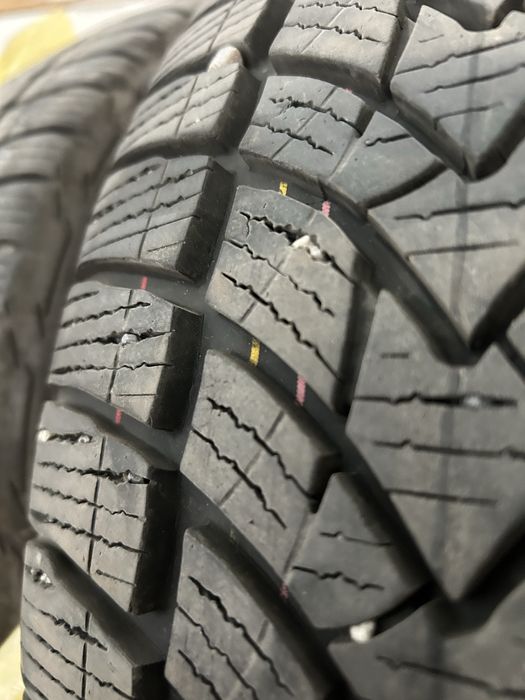 Opony Zimowe Dębica 245/45 R18