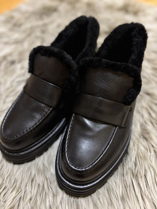 Лофери зимові 39 розмір Estro нові