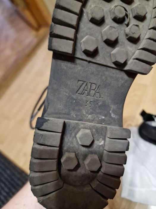 Ботинки Zara для девочки