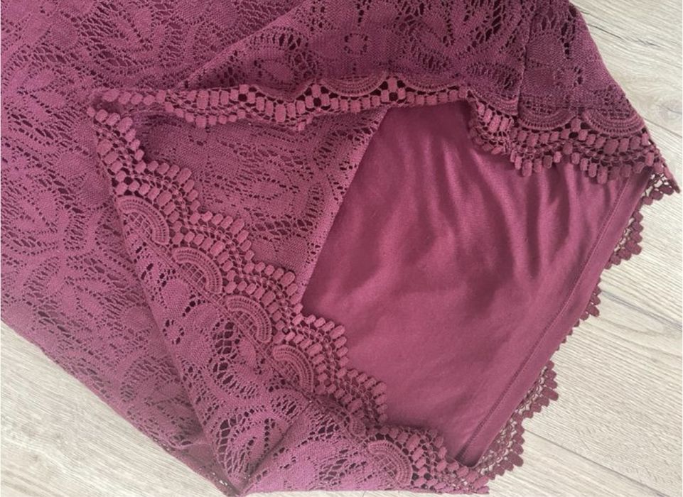 Мереживна сукня бургунді, марсала, H&M, вʼязана