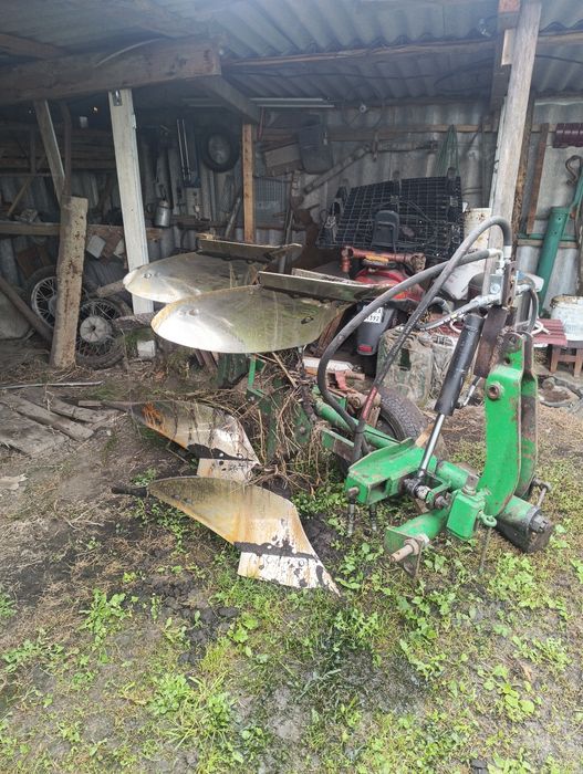 Продам оборотний плуг 2 по 26