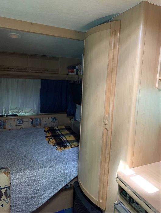 Vendo roulote com avançado