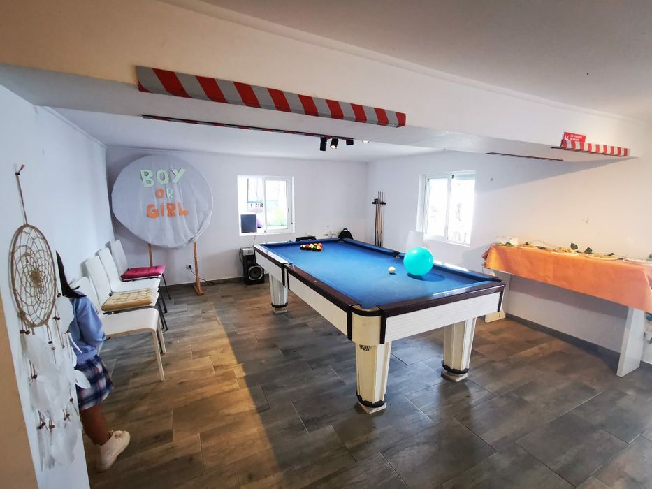 Espaço para festas exterior e interior