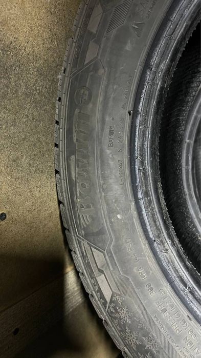 Комплект зимової гуми 185/60/15