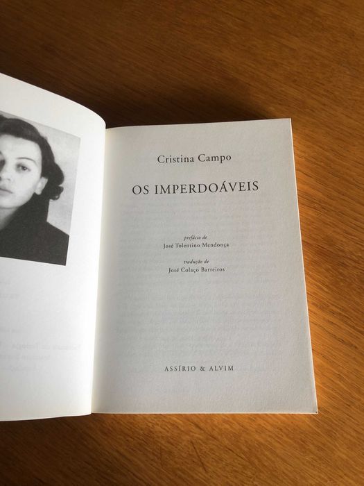 OS IMPERDOÁVEIS    Cristina Campo