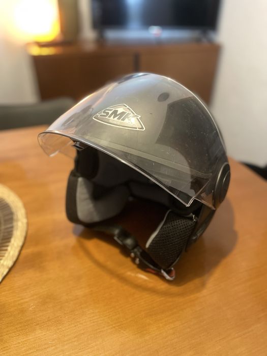 Capacete smk aberto com viseira interna