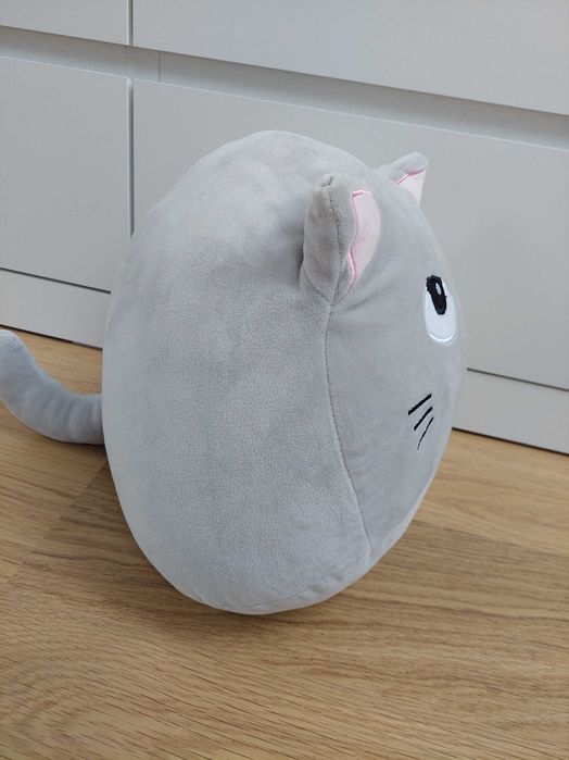 Poduszka maskotka kot Reserved