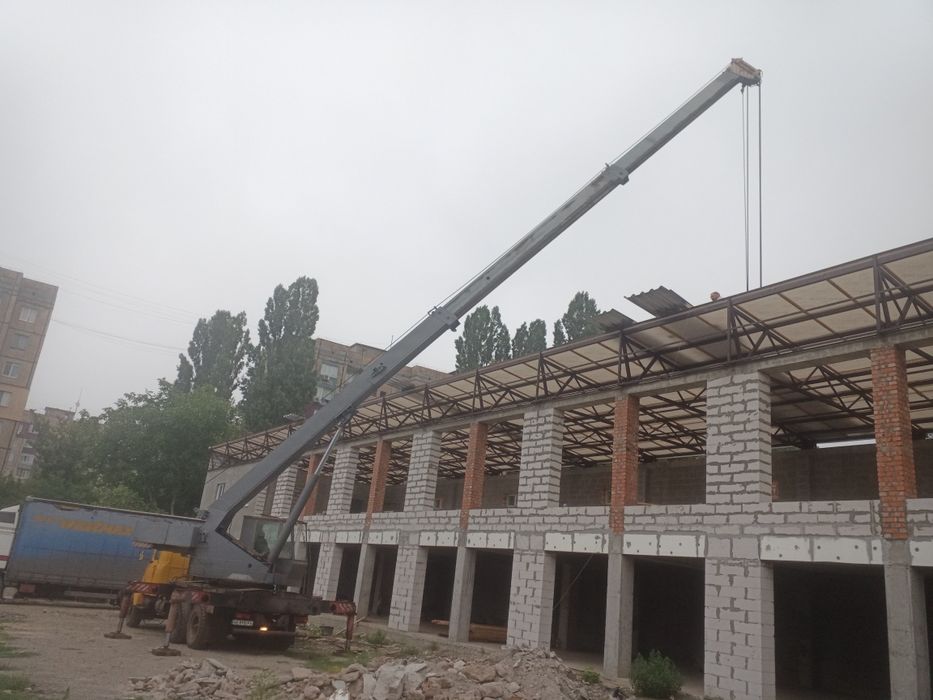 Послуги автокрана , завантаження, розвантаження, монтаж,демонтаж.