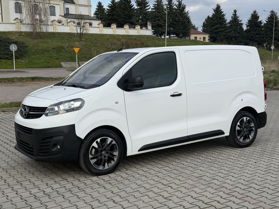 Opel Vivaro 2.0 150KM Bogate wyposażenie