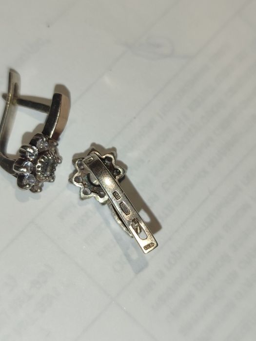 Серебро с золотыми пластинами