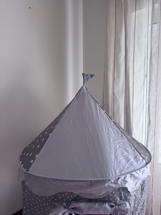 Tenda Infantil Castelo Pop-Up Estrelas (Como Nova) – 135x100 cm