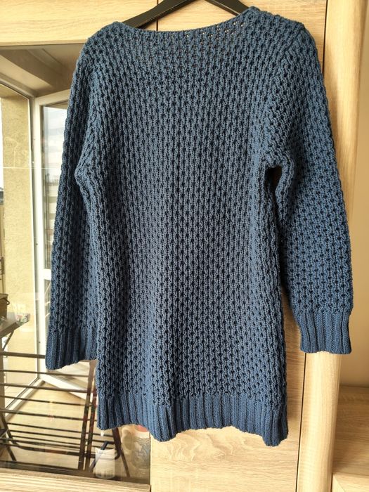 Granatowy sweter damski M