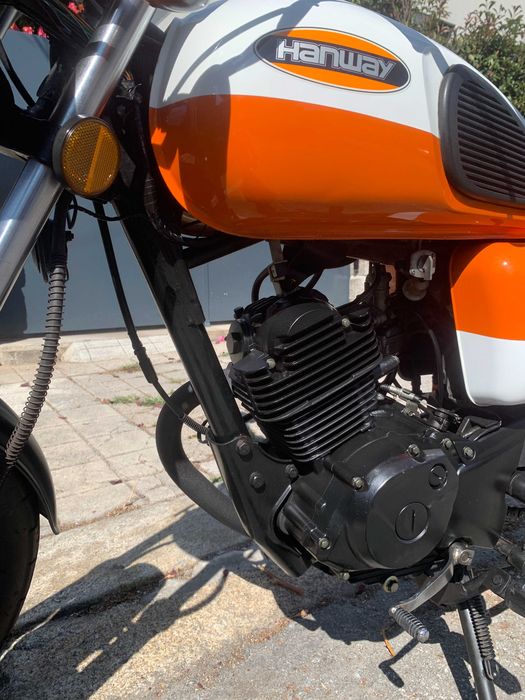 Hanway Cafe Racer 125 Raw - Mota em óptimo estado