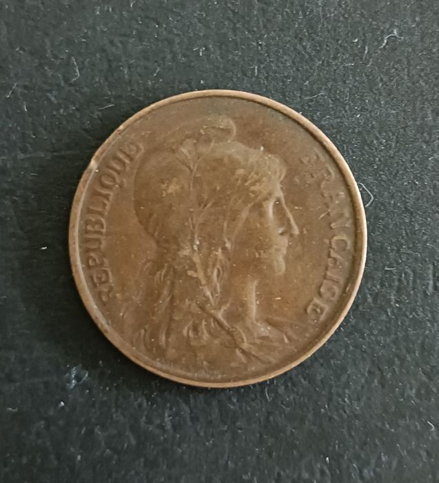 Moeda Francesa em bronze