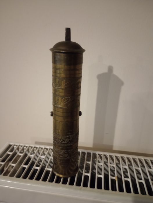 Stary mosiężny młynek do kawy Okazja