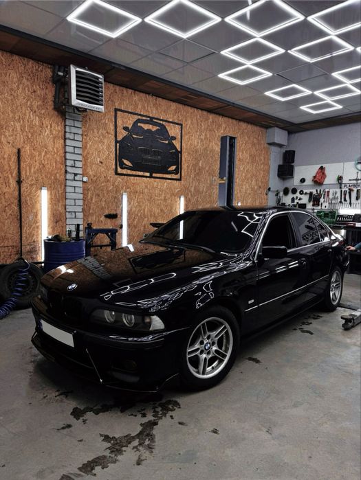 BMW E39 M-Style M52B25