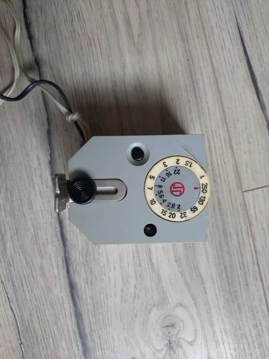 Lampa błyskowa czajka