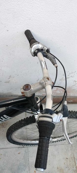 Bicicleta JumperTrek roda 26