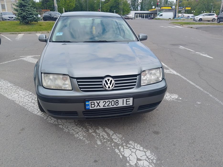 Авто на ходу кожен день,торг присутній.2003р/1.6бензин.   0680659241 знаходиться у Вінниці
