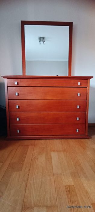 Quarto em cerejeira