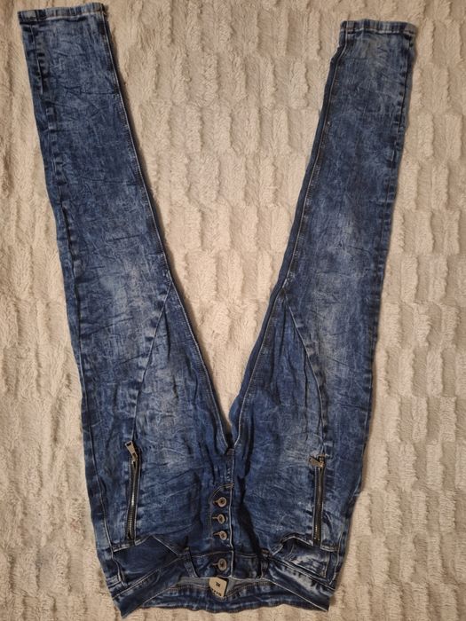 Sspodnie XL na guziki z zamka