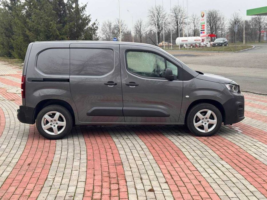 Peugeot Partner 2020г 1.5hdi Мкпп-5