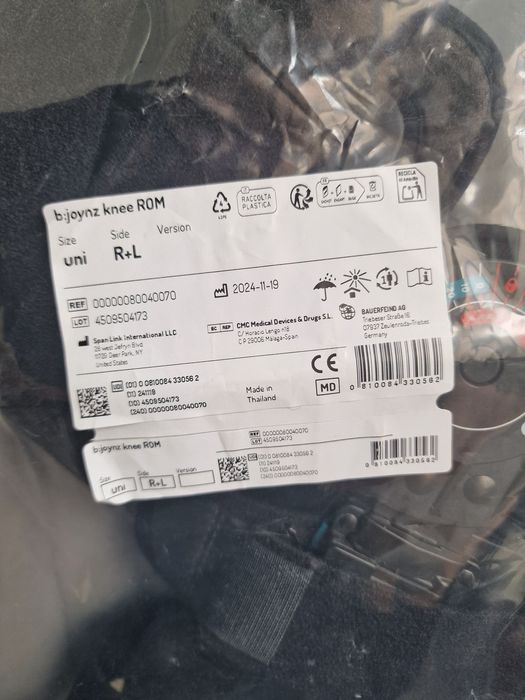 Joelheira ortopédica com limite flexão/extensão