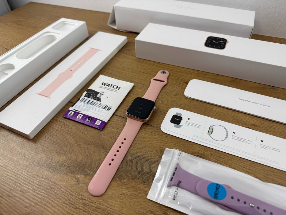 Apple Watch SE 44mm Smartwatch EKRAN JAK NOWY. Komplet, Pudełko