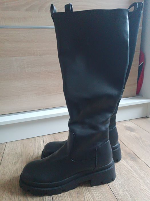 Czarne botki do kolana