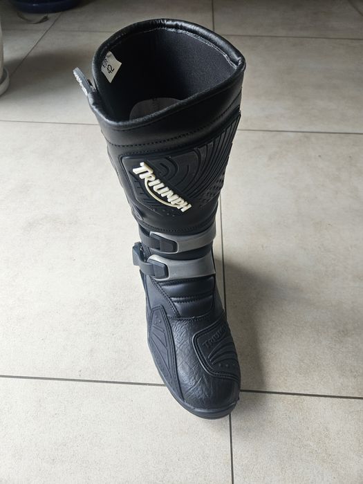 Buty adventure triumph