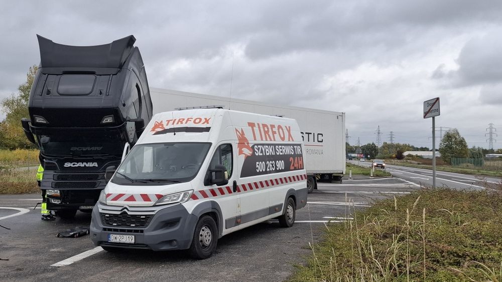 Mobilny serwis TIR 24h TIRFOX