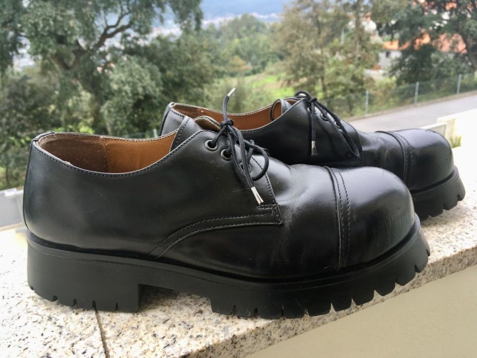 Sapato London Rangers com biqueira de aço sola aparafusada