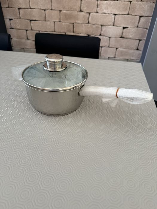 Trem de cozinha novo