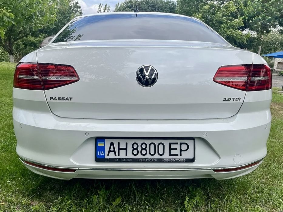 Volkswagen Passat 2017 VIN WVWZZZ3CZJE006947 фото оголошення 5 з 23