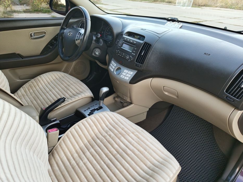 Хюндай Елантра 2.0 Автомат Рідний пробіг Гарний стан Hyundai Elantra HD максимальна комплектація