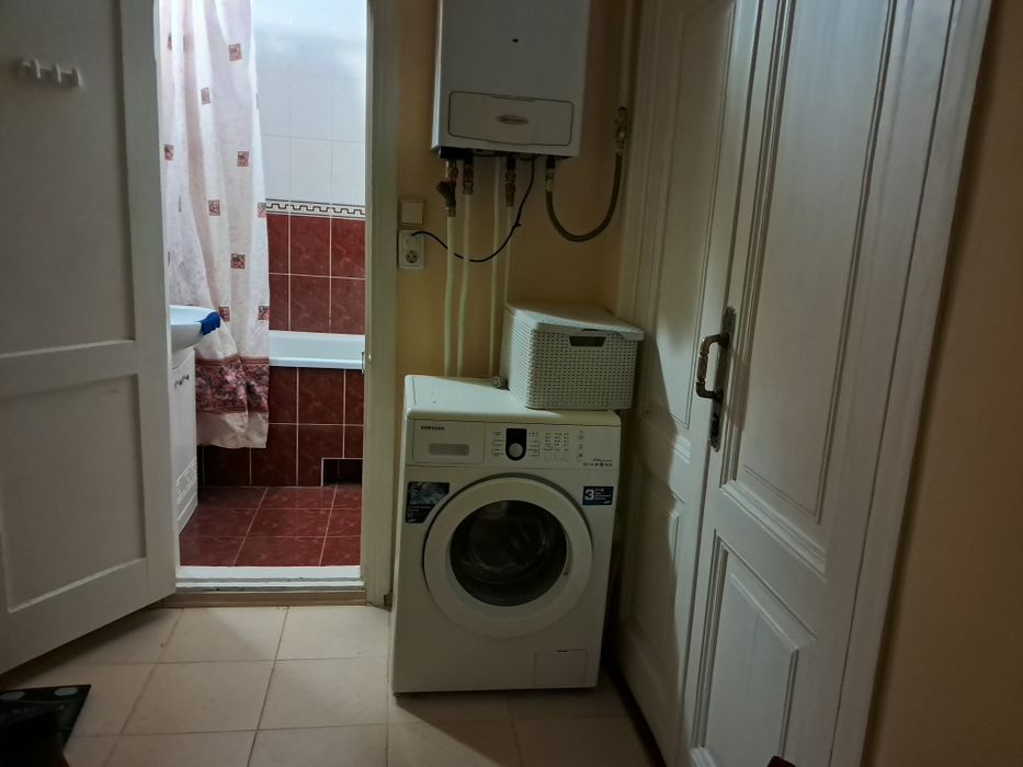 Здам в Центрі Вінниці біля міськради 2 кімнатну, є зона для барбекю і