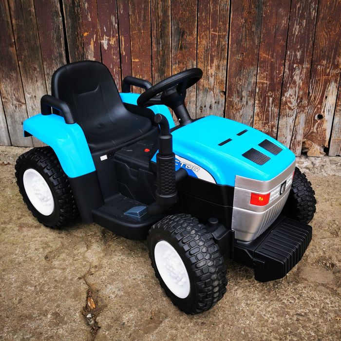 TRAKTOR NEW HOLLAND Ciągnik Elektryczny Naczepa Auto Akumulator ŚWIATŁA LED PILOT DZIECI