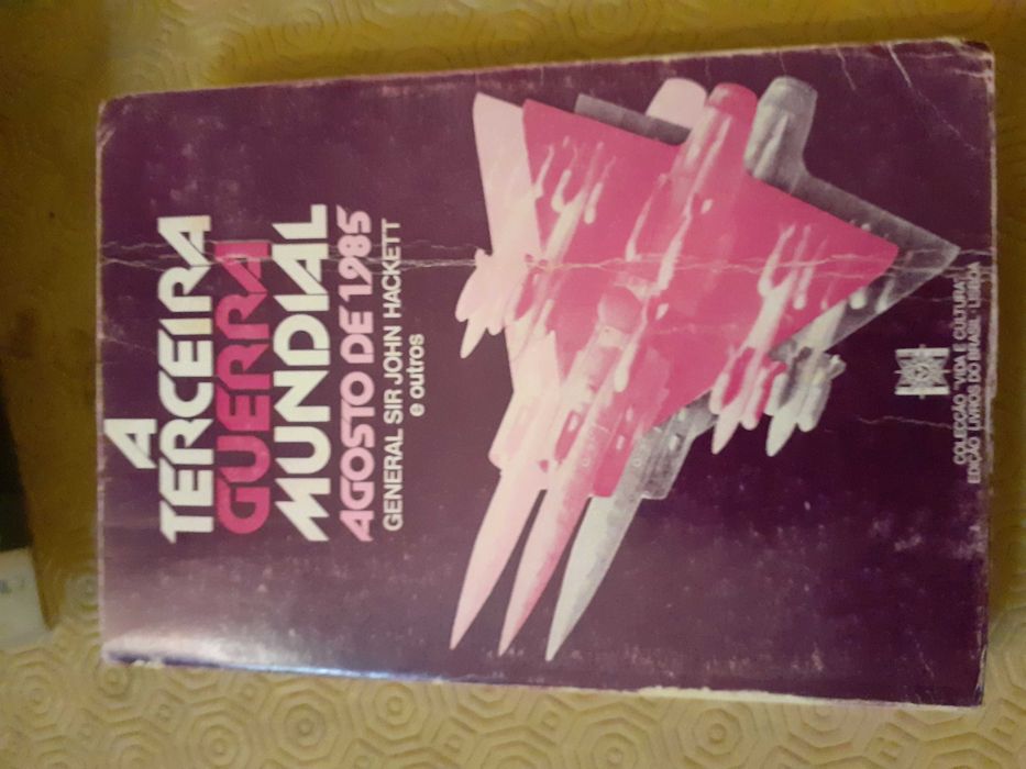 J Hackett,E.Corley,3ºCongºOp.Democrática,IDN, o Emigração,A Figueiredo