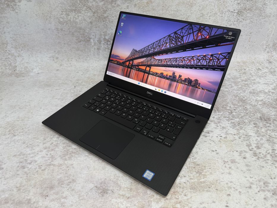 Dell XPS 15 9570 / i9-8950HK 4.80 GHz / 16GB RAM / 2TB SSD / GTX 1050 Ti 4GB / 15.6 FHD IGZO IPS / Win 11 Pro